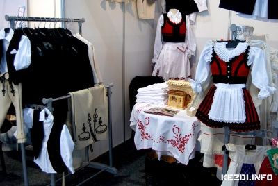 Székely vásár 2010 - Székely ruhák