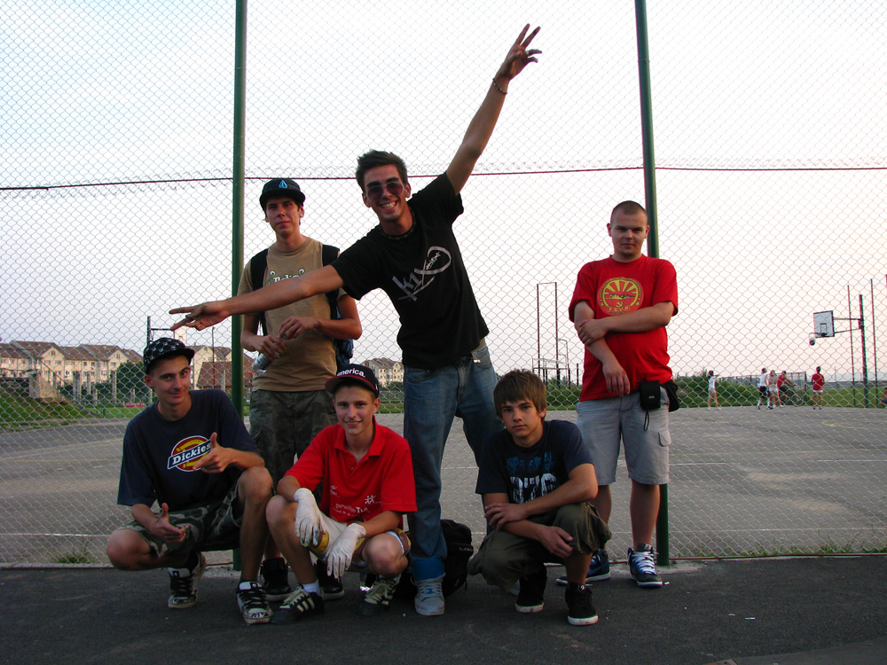 Graphixkru - Kzdi Skate Park