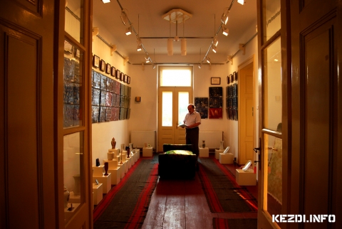 Gyűjtem�nyek H�za - Hobbi cserebere klub 20-as Udvart�r