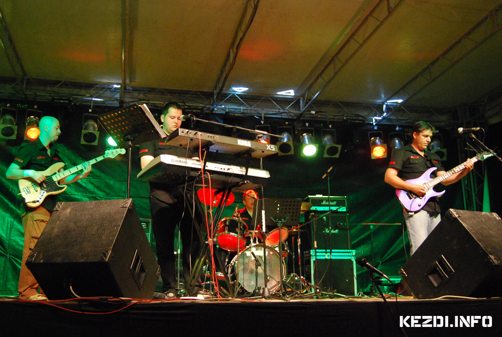 Garzs koncert - Idol sznpad - Őszi Sokadalom 2010