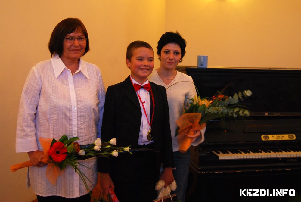Kovcs Hunor első zongora recitlja - Vigad