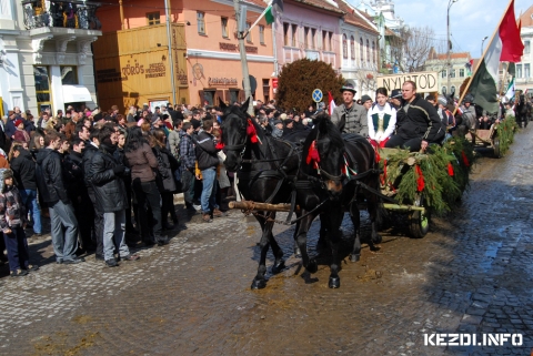 2012 M�rcius 15 - Ny�jt�di Lovasok