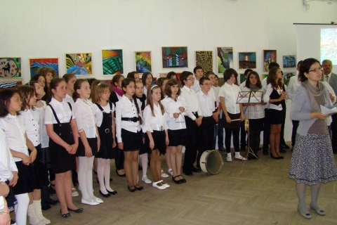A Nagy Mózes Elméleti Líceum rajztagozatának évzáró kiállítása - 2012.05.25
