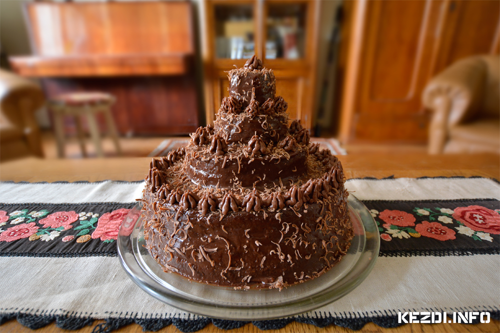 Mamasti - Csokold torta - Sok szeretettel Kzdivsrhelyről