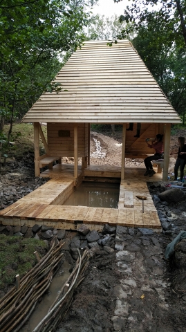 XXIII. Sz�kelyf�ldi F�rdő- �s K�z�ss�g�p�tő Kal�ka a zabolai Csipk�s Feredőben