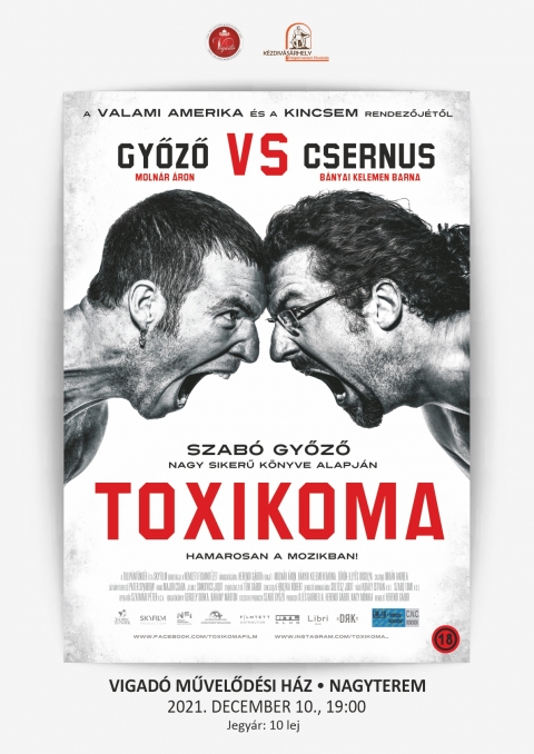 Herendi Gábor - Toxikoma című magyar filmdrámája a Vigadó Művelődési Ház nagytermében - A Vigadó Művelődési Ház szervezésében, 2021. december 10-én (péntek), 19 órától, Herendi Gábor - Toxikoma című magyar filmdrámáját tekinthetik meg az érdeklődők Vigadó Művelődési Ház nagytermében.
Herendi Gábor új közönségfilmje, a Toxikoma, Szabó Győző azonos című önéletrajzi írásán alapul, mely a két főhős, a drogos alfahím (Szabó Győző szerepében Molnár Áron) és az istent játszó pszichiáter (Csernus Imre szerepében Bányai Kelemen Barna) egymásnak feszüléséről és baráttá válásáról szól. A könyv a népszerű színész életének legnehezebb éveit eleveníti fel, egy hosszú évekig tartó drogos zuhanást, melynek végén minden szétesik Győző körül, aki végül rászánja magát az elvonókúrára. Itt találkozik Csernus doktorral, s innen indul a film, ami azt az ego harcot mutatja be, ami a két domináns férfi között zajlott a pszichiátrián. Mindketten bejárják a saját útjukat és megtanulnak valamit a másiktól, amitől a saját életüket is jobb irányba fordítják. Győző és Csernus egymással harcol, de egy ponton mindkettejüknek el kell jutni a felismerésig, hogy csak közösen juthatnak előre, és hogy van valami, amiben csak a másik segíthet rajtuk.
‼️
Tájékoztatjuk kedves nézőinket, hogy belépéskor fel kell mutatni az EU-s digitális COVID igazolványt, illetve az előadás teljes időtartama alatt kötelező helyesen viselni a szájat/orrot eltakaró maszkot! A Vigadó Művelődési Ház a új rendelkezések betartásával továbbra is szeretettel várja kedves nézőit!
‼️
Jegyár: 10 lej