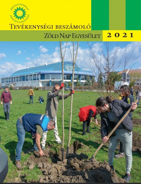 Tev�kenys�gi besz�mol� 2021 - Minden �j�v tervekkel kezdődik, de �visszapillantani� is sz�ks�ges. Hihetetlen�l gyorsan elrep�lt a 2021-es �v is, s azt kell mondanunk, hogy id�n sem volt időnk unatkozni, mert mindig volt mit szervezni. Visszatekintve az eddig megval�s�tott, valamint a folyamatban levő programokra kijelenthetj�k, hogy sikeres volt az elm�lt időszak, siker�lt egy pluszt hozni a k�zdisz�ki civil �letbe, maradand� eredm�nyeket felmutatni.

Az ingyenes kiadv�ny a szervezet eg�sz �ves szerte�gaz� tev�kenys�g�t mutatja be. Id�n programjaink sora kibőv�lt, �jabb tev�kenys�gek ker�ltek be programterv�nkbe �s igyekezt�nk ezeket a tev�kenys�geket pontosan az elv�r�soknak megfelelően teljes�teni. Rem�lem, hogy a 2022-es �v is sok j�t tartogat sz�munkra. Ha a kis csapatunk egy ir�nyba halad, s minden egyes tagunk a saj�t idej�ből, cselekedet�vel hozz� tud tenni egy darabot az elk�pzelt �s megval�s�t�sra v�r� feladatokhoz, akkor nagyon b�zom abban, hogy �v v�g�n is b�szk�k lehet�nk majd egyes�let�nkre.

A R�duly Attila �ltal szerkesztett 16 oldalas kiadv�ny a szervezet irod�j�ban vagy a vil�gh�l�n olvashat� a www.zoldnap.info oldalon.

Szeretn�nk megk�sz�nni minden t�mogat�nak a felkarol�st, az �nk�nteseinknek a f�radhatatlan seg�ts�get �s minden kedves partnernek az egy�ttműk�d�st.