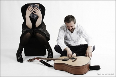 Cover n'cover koncert az Art Caff�-ban - 2012. febru�r 17., p�nteken 21.30&nbsp; �r�t�l Cover n'cover koncert az Art Caff� pinc�ben.Val� igaz, az ut�bbi �vekben K�zdiv�s�rhely feln�tt a nagy rendezv�nyekhez, de m�gsem v�rhatjuk el, hogy Sting, Bobby McFerrin, REM vagy ak�r Britney Spears is elj�jjenek az Art Caff�ba. Ezt a hi�nyt p�tolja a sepsiszentgy�rgyi Cover'n cover, azaz K�tai Judit �s Orb�n Ferenc du�ja.