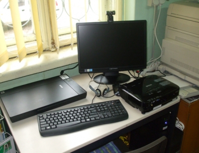 Kezd� Internetez�k Klubja - A B�r� Wessel�nyi Mikl�s V�rosi K�nyvt�rban 2012. j�nius 8.-�n&nbsp; p�nteken 10-11 k�z�tt Internet haszn�lati �tmutat� vehet� ig�nybe.
