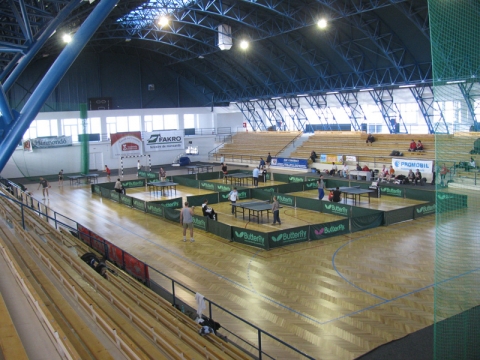 A k�zdiv�s�rhelyi sportcsarnok nyitvatart�sa J�nius 30 - J�lius 6 k�z�tt - A k�zdiv�s�rhelyi sportcsarnok nyitvatart�sa J�nius 30 - J�lius 6 k�z�tt:
H�tf�, J�nius 30: 7-15, 17-20 �ra k�z�tt
Kedd, J�lius 1: 7-15, 19-21 �ra k�z�tt
Szerda, J�lius 2: 7-15, 17-20 �ra k�z�tt
Cs�t�rt�k, J�lius 3: 7-15, 17-22 �ra k�z�tt
P�ntek, J�lius 4: 7-15 �ra k�z�tt
Szombat, J�lius 5: 9-14 �ra k�z�tt - Sanitas Szakszervezet Kupa (minifoci torna)