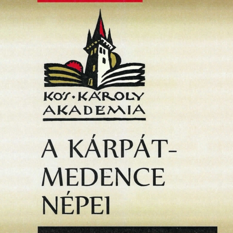 A Kárpát-medence népei - Kós Károly Akadémia - A történelmi előadássorozat első kézdivásárhelyi előadására 2014. szeptember 26-án, pénteken 18 órai kezdettel, az Incze László Céhtörténeti Múzeumban kerül sor Kivándorlás a tengerentúlra címmel. Előadó Gyáni Gábor akadémikus, egyetemi tanár, a Magyar Tudományos Akadémia Bölcsészettudományi Kutatóközpont Történettudományi Intézetének kutatóprofesszora.
További előadások:
- A zsidóság helyzete a két világháború között és a holokauszt - Paksa Rudolf PhD, a Magyar Tudományos Akadémia Bölcsésztudományi Kutatóközpont Történettudományi Intézetének tudományos munkatársa (Kézdivásárhely, 2014. október 24.)
- Többség és kisebbség a huszonegyedik század elején - Bárdi Nándor PhD, A Magyar Tudományos Akadémia Kisebbségkutató Intézetének tudományos főmunkatársa (Kézdivásárhely, 2014. november 21)
