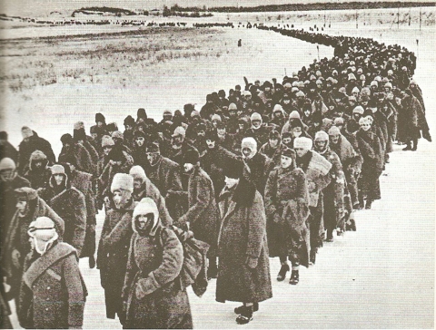 Don kanyar gyalogt�ra - A Hatvann�gy V�rmegye Ifj�s�gi Mozgalom k�zdiv�s�rhelyi szervezete szeretettel v�r mindenkit az idei �v els� megmozdul�s�ra.
Eml�kezz�nk egy�tt a Don kanyar h�si halottjaira, eml�kezz�nk a k�nban, fagyban, v�rben elhunyt magyar katon�kra!

2015 Janu�r 10-�n, szombaton gyalogt�r�val eml�kez�nk a Don kanyar h�seire. �ti c�l a katrosai kett�s kereszt.

A t�ra �tvonala: K�zdiv�s�rhely, K�zdiszentl�lek, Kisk�szon, Sz�razpatak, Katrosa.
Indul�s szombaton reggel, 7 �ra 30 perckor a k�zdiv�s�rhelyi G�bor �ron t�rr�l.

Eml�k legyen e t�ra az elesett magyar katon�k�rt!

https://www.facebook.com/video.php?v=1527387380866123&set=vb.100007846277325&type=2&theater