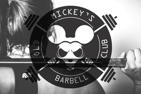 Az Old Mickey�s Barbell Club v�rosi/bar�ti versenyt szervez a Dr. Sinkovits Stadionon - Az Old Mickey�s Barbell Club v�rosi/bar�ti versenyt szervez szeptember 24-�n a Dr. Sinkovits Stadionon. 
Ha szereted a kih�v�st, akkor gyere el �s teszteld magad. 

Milyen versenypr�b�kra sz�m�thatsz? Kardi�, gimnasztika, s�lyemel�s �s ezek �tv�z�se. K�t kateg�ri�ban indulhattok: 
Női/f�rfi Scaled (kezdők),
Női/f�rfi Rx (halad�k), mindk�t kateg�ri�ban d�jazva lesz az első 3 versenyző. 

Benevez�si d�j: 10 Ron/szem�ly.

Tov�bbi informaci�k�rt �rdeklődni lehet Ferencz Tam�sn�l (0742335895).

https://www.facebook.com/events/535438959980504/