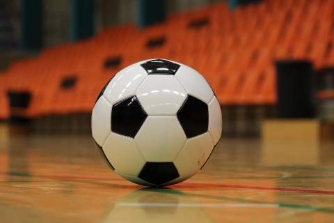 Minifoci csapatok benevez�se a II. Szabads�g Kup�ra - A m�rciusi szabads�gharc hőseire eml�kezve K�zdiv�s�rhely �nkorm�nyzat�nak Sportirod�ja m�rcius 3- �n szervezi meg a II. Szabads�g Kup�t a c�hes v�ros sportcsarnok�ban.

Minifoci csapatok benevez�s�t v�rjuk febru�r 27-ig a 0754646744-es sz�mon. 
Minden csapatban 1 futsz�los lehet jelen. 
