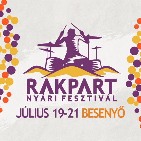 Rakpart Ny�ri Fesztiv�l 2018 - J�lius 19-21 - Besenyő - Rakpart Ny�ri Fesztiv�l 2018 - J�lius 19-21 - Besenyő

CS�T�RT�K
10:00 T�bornyit�s
14:40 � 15:10 DR. Mocs�ri Gondos Be�ta (Előad� s�tor)
15:20 � 16:20 �p�ts magadnak egy olyan vil�got amilyenben �lni szeretn�l: Tőke Ervin (Előad� s�tor)
16:30 � 17:00 Megnyit� besz�d (Előad� s�tor): Erős Rudolf (KIF Egyes�let), Kelemen Szil�rd (H�RIT)
15:00 � 17:00 BEER PONG SELEJTEZŐ (Előad� s�tor előtti t�r)
17:00 � 18:00 K�z�ns�gtal�lkoz� (Előad� s�tor): FUNKORPORATION, YESYES
19:30 � 20:20 Koncert: PINCE BAND (Nagy sz�npad)
20:30 � 22:00 Koncert: FUNKorporation (Nagy sz�npad)
22:00 � 23:30 Koncert: YesYes (HU) (Nagy sz�npad)
23:30 � 01:30 DJ TREVOR (Nagy sz�npad)
01:30 � 04:00 Deejay Lilboy (Nagy sz�npad)

https://www.youtube.com/watch?v=CTpN8svKtro

https://www.youtube.com/watch?v=FbqSQnVy73Q

P�NTEK
10:00 � 12:00 Reggeli torna (Sz�npad előtti t�r)
13:20 � 13:50 Humor �s a műv�szet egy csomagban: Lung L�szl� Zsolt (Előad� s�tor)
14:00 � 14:40 Kerekez�s a Nemere �tj�n: R�duly Attila - Z�ld nap egyes�let  (Előad� s�tor)
15:00 � 15:40 Koncentr�ci�s zavarok, besz�d hib�k kezel�se: PROPECTUS egyes�let (Előad� s�tor)
16:00 � 16:40 P�LY�ZAT �R�S nem csak hozz��rtőknek - P�ter Ferenc Taierling, Antal Bal�zs H�RIT (Előad� s�tor)
16:00 � 17:00 BEER PONG ELŐD�NTŐ (Előad� s�tor előtti t�r)
17:00 � 18:00 K�z�ns�gtal�lkoz�: TEDDY QUEEN, No Sugar Zenekar
19:30 � 20:20 Koncert: ROAD OF LIFE (Nagy sz�npad)
20:30 � 22:00 Koncert: TEDDY QUEEN (Nagy sz�npad)
22:00 � 23:30 Koncert: No Sugar Zenekar (Nagy sz�npad)
23:30 � 01:30 DJ BLUE LIGHT (Nagy sz�npad)
01:30 � 04:00 NICK HAVSEN (Nagy sz�npad)

https://www.youtube.com/watch?v=QPdndhwXhxM

https://www.youtube.com/watch?v=fW6eTE_BkAA

SZOMBAT
09:00 � 11:00 Reggeli torna (Sz�npad előtti t�r)
12:30 � 13:00 SLAM POETRY: Cs�ka Antal Erika Zita (Előad� s�tor)
13:10 � 15:00 YOUTUBER �LET: Forr� Csongor (Cresser), Luk�cs Zsombor, Kov�cs �ron (Előad� s�tor)
15:10 � 15:50 Ifj�s�gi rendezv�nyek szervez�se: S�rk�ny Hanna (Előad� s�tor)
16:00 � 16:50 Fafarag�s műv�szete: Csisz�r D�nes faipari tanműhely (Előad� s�tor)
16:00 � 17:00 BEER PONG D�NTŐ (Előad� s�tor előtti t�r)
17:00 � 18:00 K�z�ns�gtal�lkoz� (Előad� s�tor): 4S Street, Musicum
20:30 � 22:00 Koncert: The Crazy Plumbers (Nagy sz�npad)
20:30 � 22:00 Koncert: 4S STREET (Nagy sz�npad)
22:00 � 23:30 Koncert: MUSICUM (Nagy sz�npad)
23:30 � 01:30 DJ SHINE (Nagy sz�npad)
01:30 � 04:00 STEREO GUYS (Nagy sz�npad)

https://www.youtube.com/watch?v=azmMS1ceSDQ

https://www.youtube.com/watch?v=Jaqyo-eATIo

https://www.youtube.com/watch?v=hAdIjYZ0fCc

http://rakpart.info/program2018/