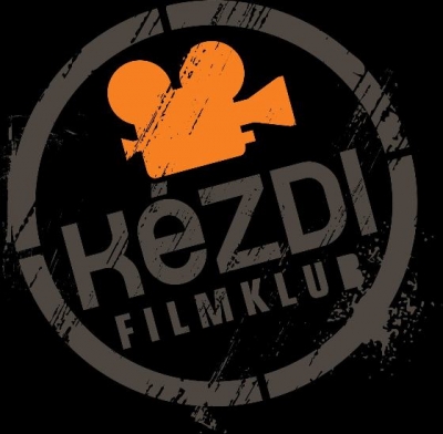 Szomjas Gy�rgy r�vidfilm vet�t�s a filmklubban - �prilis 12.�n,&nbsp; h�tf�n, 18 �rat�l az Art Caff� pinc�ben Szomjas Gy�rgy filmrendez� n�h�ny r�vidfilmj�t vet�tj�k, melynek kapcs�n k�z�ns�gtal�lkoz� is lesz a rendez�vel.Szomjas Gy�rgy 1960-1964-ig a Budapesti M�szaki Egyetem �p�t�szm�rn�ki Kar�n tanult, majd 1964-1968 k�z�tt a Sz�nh�z- �s Filmm�v�szeti F�iskol�n szerzett diplom�t. 1969-1974 k�z�tt a Bal�zs B�la St�di� vezet�s�g�nek tagja, a szociol�giai filmprogram egyik kezdem�nyez�je. A hetvenes �vek elej�n k�sz�tett ironikus dokumentumfilmek ut�n, 1976-ban rendezte els� j�t�kfilmj�t, a 'Talpuk alatt f�ty�l a sz�l'-t.1973-t�l 1998-ig a K�b�nyai Amat�rfilm St�di� vezet�je, szervez�je. 1995-t�l a Magyar Film- �s TV-m�v�szek Sz�vets�g�nek f�titk�ra.Sz�mos dokumentum- �s r�vidfilmet k�sz�tett, Kossuth �s Bal�zs B�la d�jas filmrendez�.Legismertebb filmjei: Rosszemberek (1978), Kopaszkutya (1981), K�nny� testi s�rt�s (1983), Falf�r� (1985), Mr. Universe (1987), K�nny� v�r (1989), Roncsfilm (1991), Cs�kkal �s k�r�mmel (1994), Gengszterfilm (1997), Vagabond (2003), A Nap utcai fi�k (2007).Mindenkit Szeretettel v�runk!