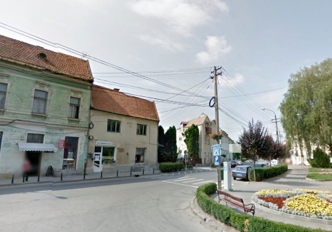 Felf�ggesztett iv�v�z szolg�ltat�s p�nteken a Petőfi S�ndor utc�ban �s a 70-es �s 73-as Udvarterekben - A K�z�zemek Rt. t�j�koztatja a fogyaszt�kat, hogy 2018. j�nius 15-�n, p�nteken, 08:00 - 12:00 �ra k�z�tt, jav�t�si munk�latok miatt felf�ggeszti az iv�v�z szolg�ltat�st K�zdiv�s�rhelyen a Petőfi S�ndor utc�ban �s a 70-es �s 73-as Udvarterekben.
A munk�latok befejez�se ut�n a szolg�ltatott iv�v�z zavaros lehet. Az esetleges kellemetlens�gek�rt meg�rt�s�ket �s t�relm�ket k�rj�k