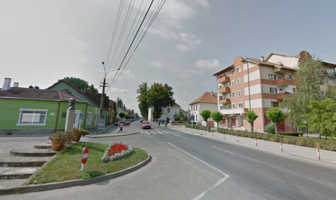 K�zdiv�s�rhelyen �ramsz�net a Petőfi S�ndor-, T�th S�muel-, Ady Endre utc�kban �s a 70-es �s 73-as udvarterekben - p�ntken, okt�ber 26-�n - K�zdiv�s�rhelyen �ramsz�net lesz 2018 j�lius 23-�n a k�vetkezők szerint:
- 2018 j�lius 23, Ady Endre utca - h�tfőn 15:00 - 17:00 �ra k�z�tt
- 2018 okt�ber 26, Petőfi S�ndor - , T�th S�muel - , Ady Endre utc�kban �s a 70-es �s 73-as udvarterekben - p�ntken 11:00 - 13:00 �ra k�z�tt